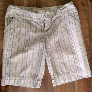 2/$20 🎈 Mossimo (Target) Bermuda Shorts Size 5